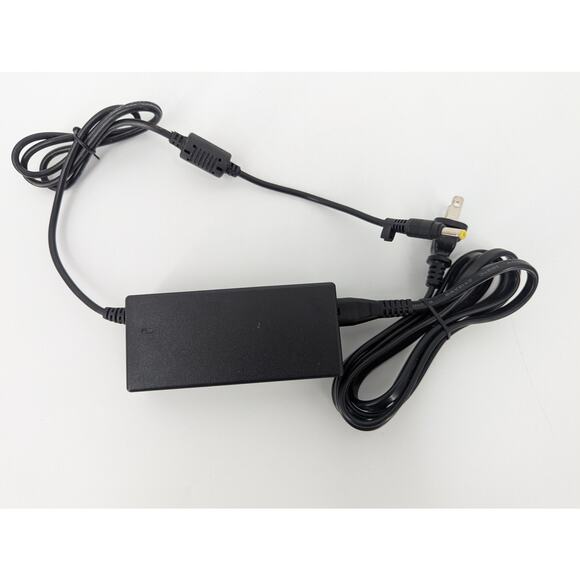 Generic Replacement AC Adapter 185035 HP 18.5V 3.5A 65W Laptop Charger - Picture 1 of 4